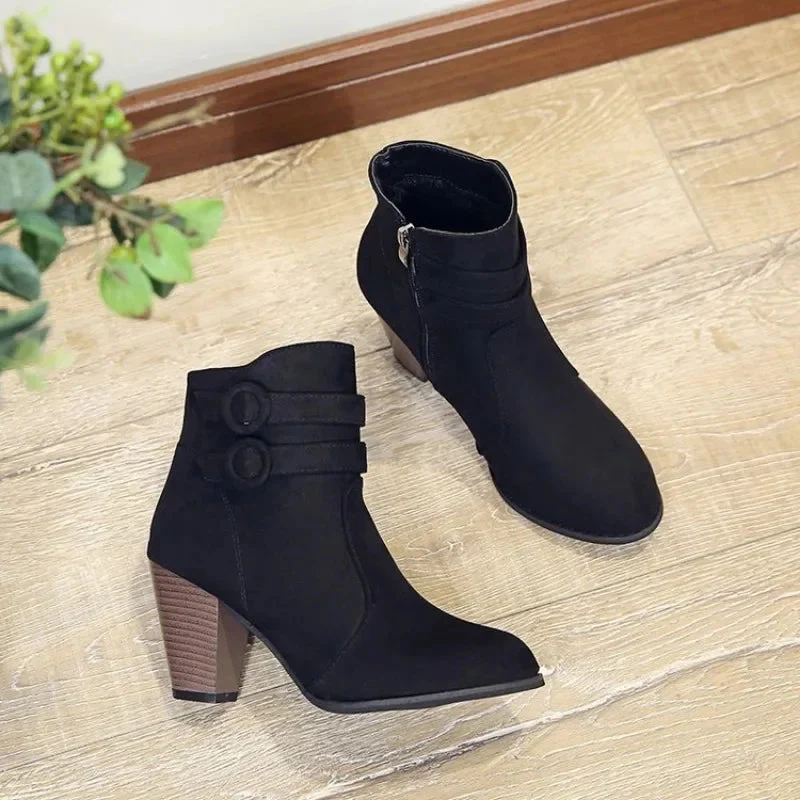 Black Ankle Boots for Women – Stylish Retro Belt Buckle Design - Image 3
