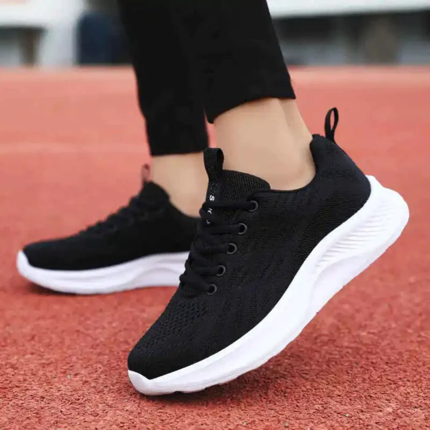 Breathable Athletic Sneakers for Women – Lightweight & Comfortable Running Shoes - Image 4