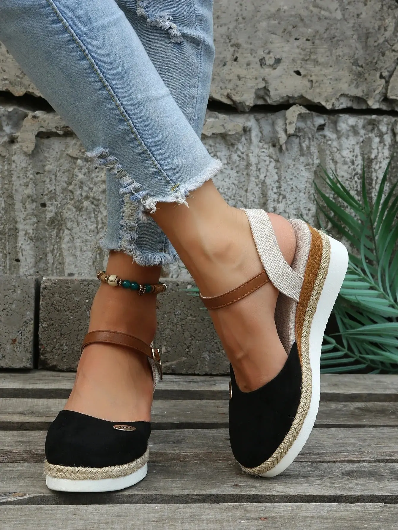 Closed Toe Wedge Sandals for Women – Chic & Comfortable Espadrille Design - Image 3