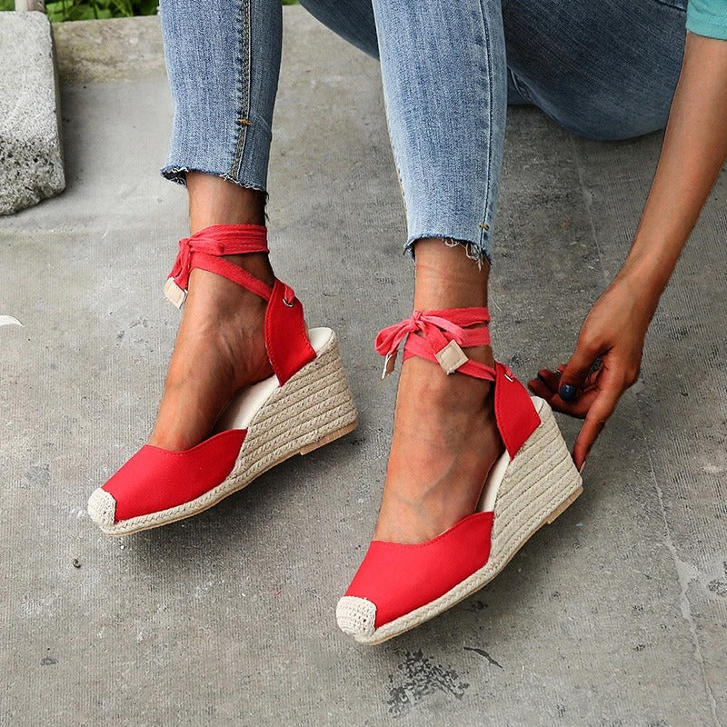 Closed-Toe Wedge Sandals for Women – Stylish & Comfortable for Any Occasion - Image 2