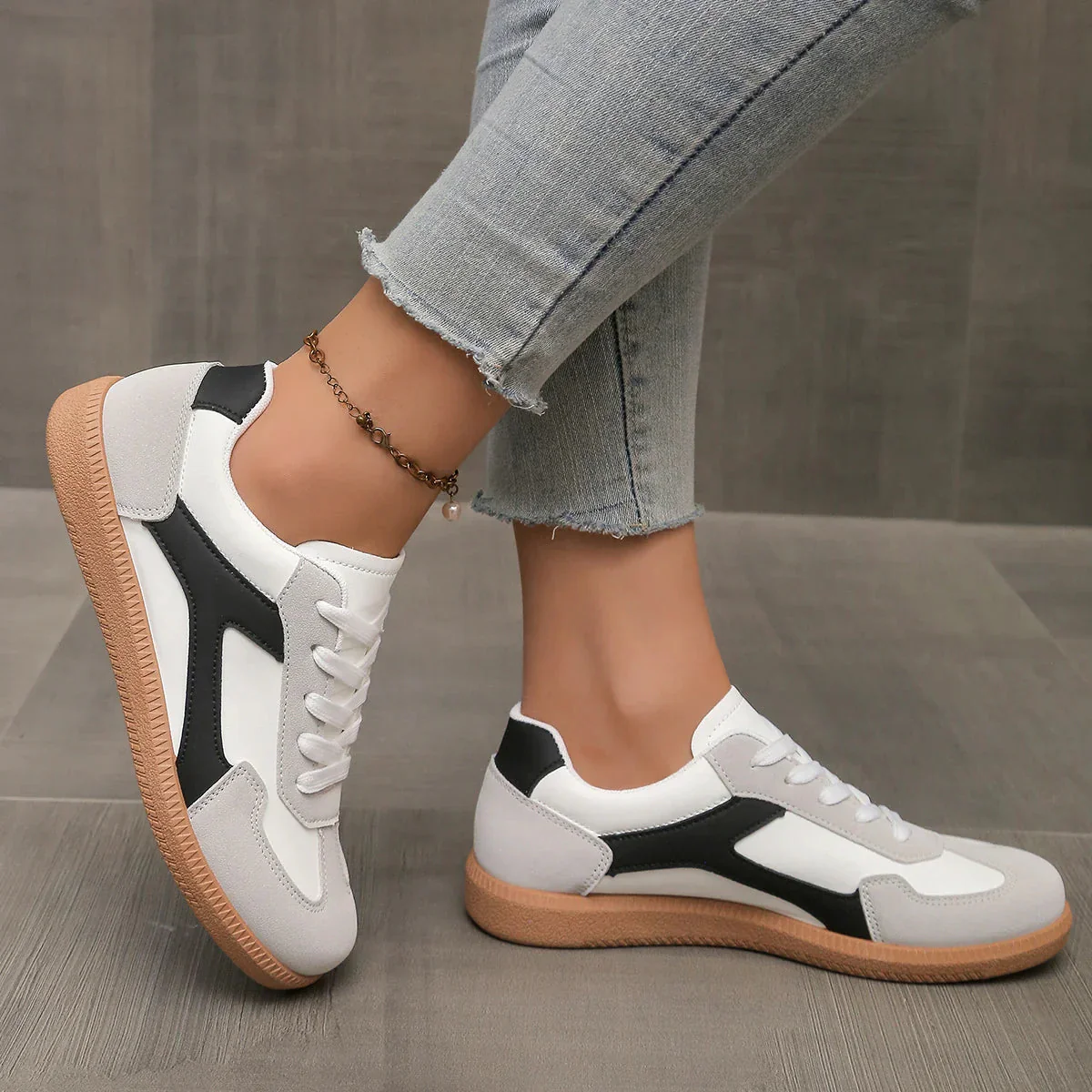 Color Block Lace-Up Sneakers for Women – Stylish Casual Comfort - Image 5
