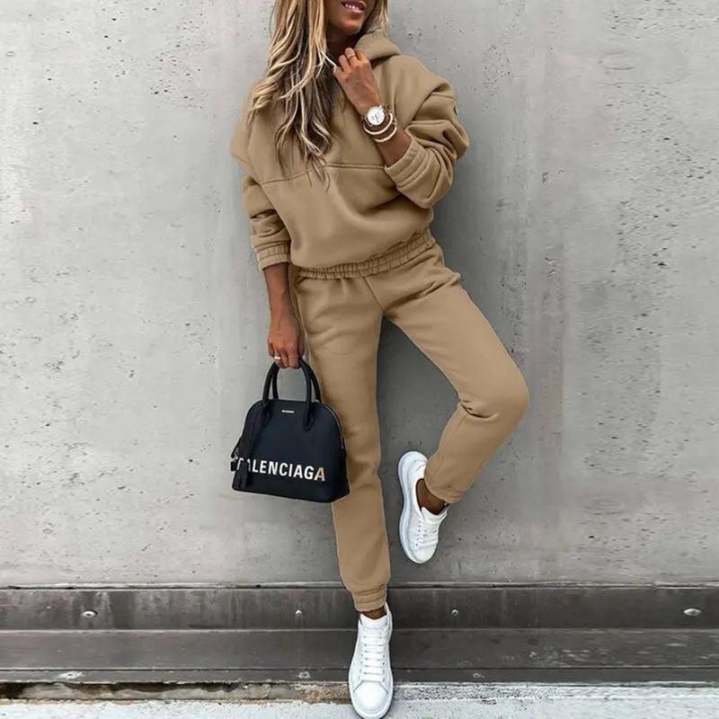 Cozy Hoodie and Jogger Set for Women – Effortless Style & Comfort - Image 3