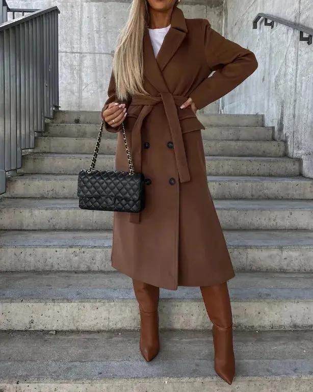 Double-Breasted Winter Coat for Women – Elegant & Structured - Image 3