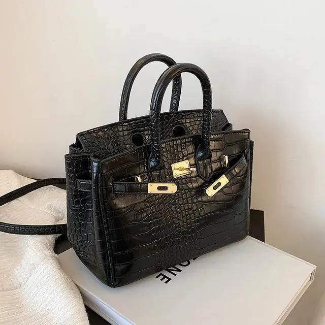 Elegant Handbag for Women – Spacious & Versatile Design - Image 2