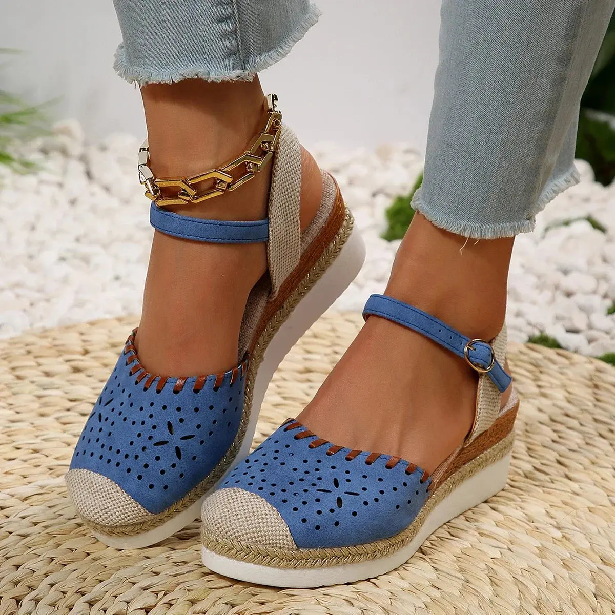Espadrille Wedge Sandals for Women – Stylish & Comfortable Closed Toe Design - Image 2