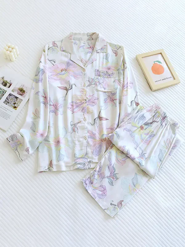 Floral Pyjama Set for Women – Elegant & Comfortable Loungewear