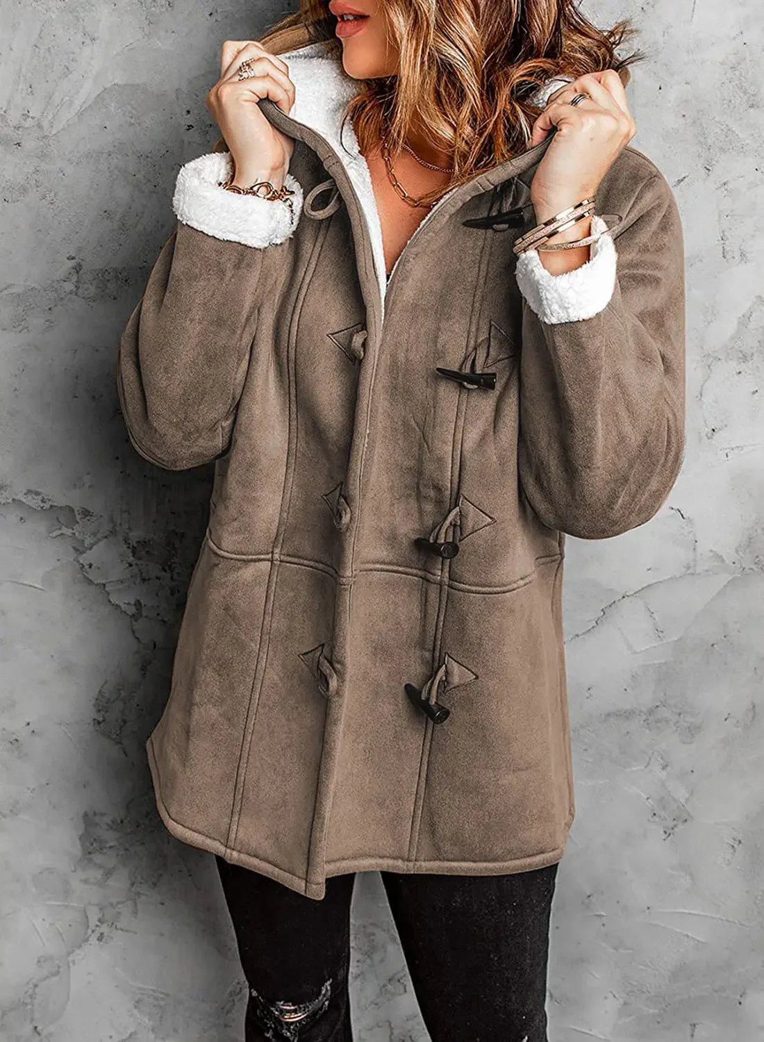 Hooded Toggle Winter Coat for Women – Cozy & Stylish Outerwear - Image 4