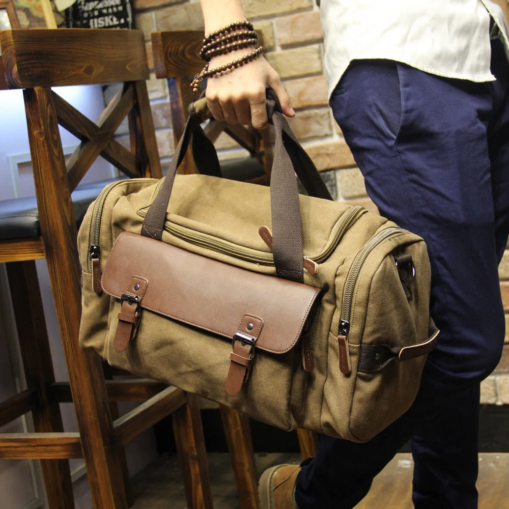 Large Capacity Duffel Bag for Men – Stylish & Functional Design - Image 5