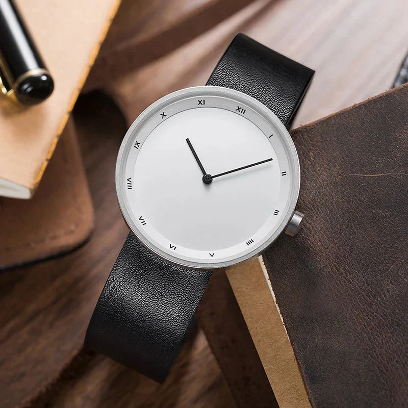 Minimalist Roman Numeral Wristwatch for Men – Timeless Elegant Design - Image 4