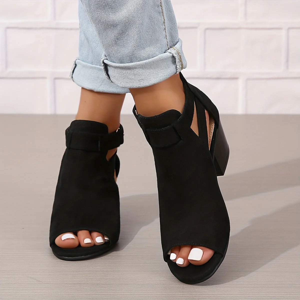 Open Toe Block Heel Sandals for Women – Chic & Comfortable Style - Image 2