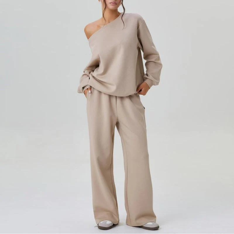 Oversized Off-Shoulder Sweatshirt And Relaxed Fit Wide-Leg Pants Set for Women – Cozy Casual Comfort - Image 2