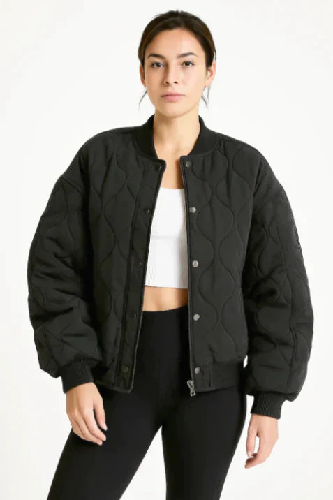 Oversized Quilted Hip-Length Bomber Jacket for Women – Cozy Casual Warmth - Image 2