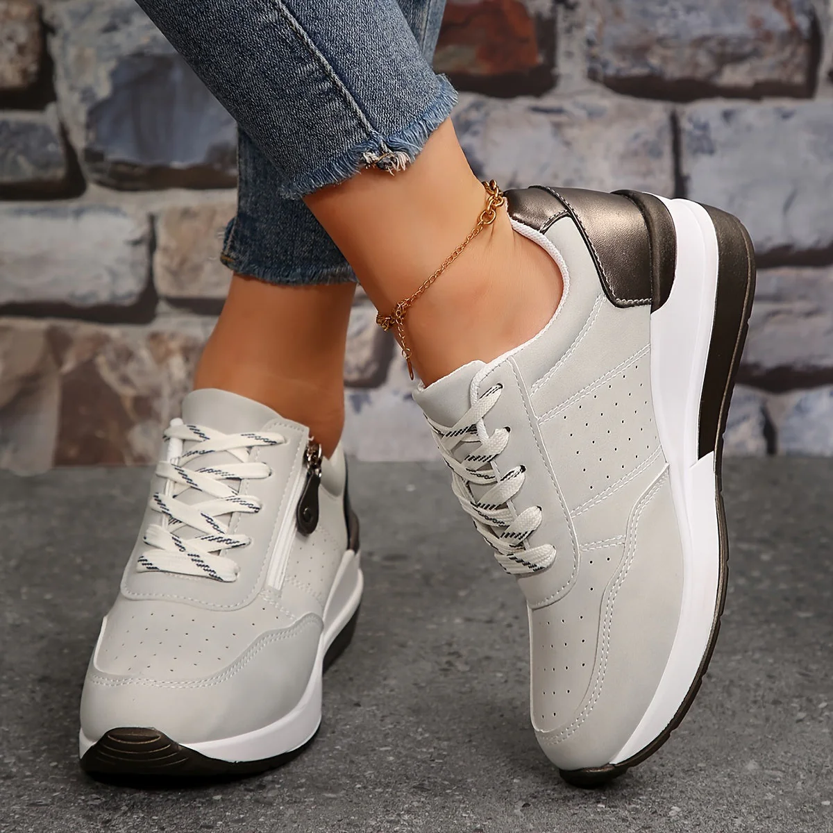 Perforated Low-Top Sneakers for Women – Stylish & Comfortable - Image 8