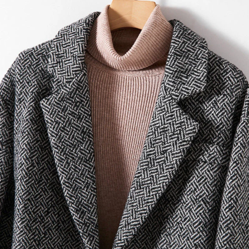 Relaxed Fit Geometric Blazer for Women – Stylish & Comfortable Design - Image 3