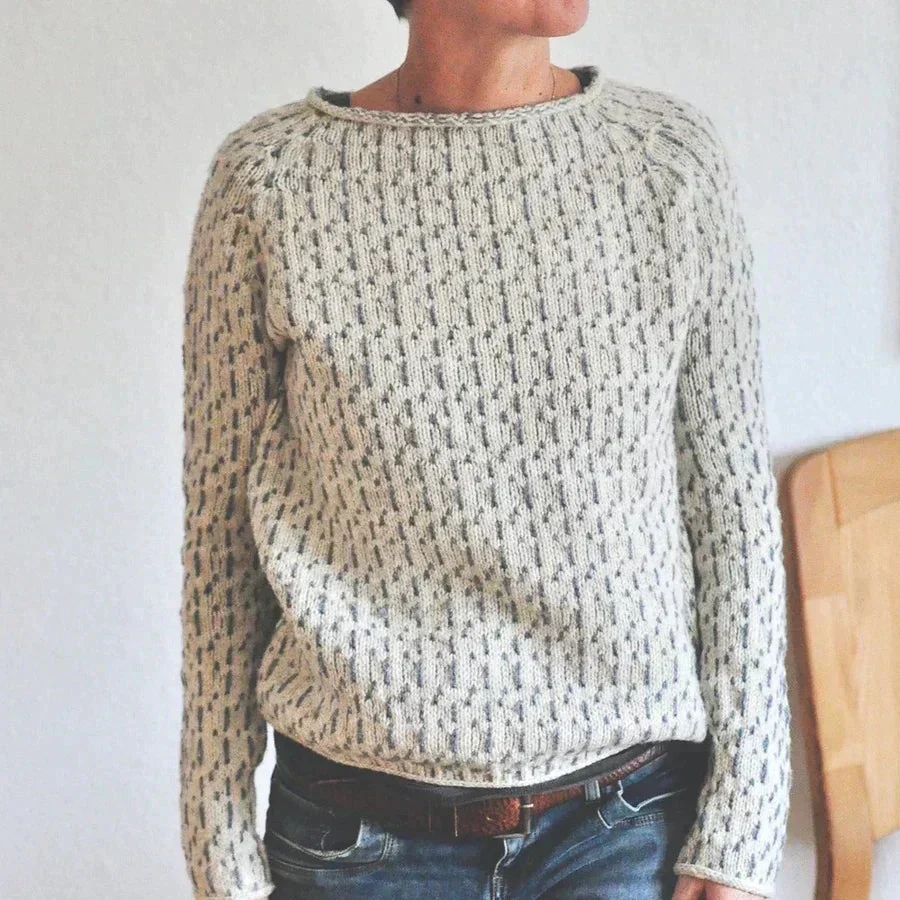 Relaxed Fit Wool Knit Sweater for Women – Cozy Casual Comfort - Image 2
