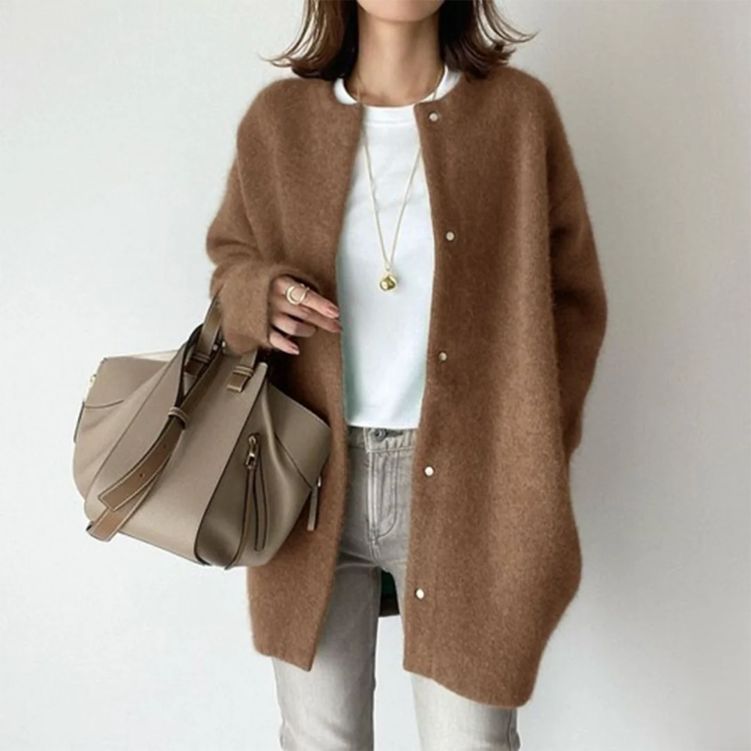 Relaxed Fit Wool Mid-Thigh Cardigan for Women – Cozy Casual Warmth - Image 3