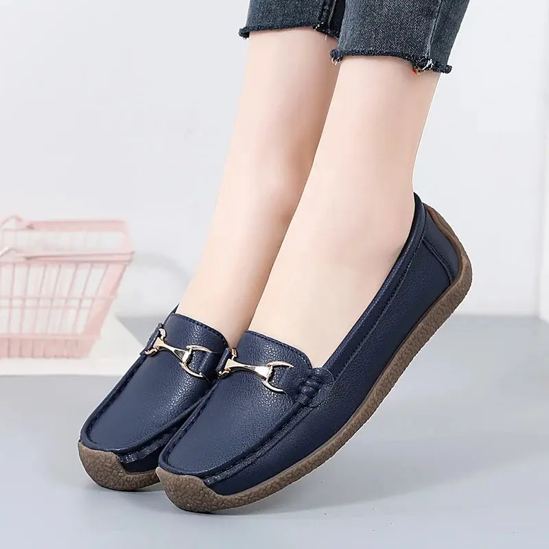 Slip-On Flats for Women – Stylish & Comfortable Moccasin Design - Image 4