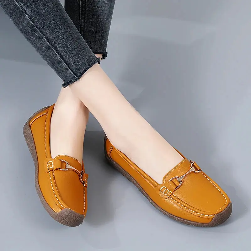 Slip-On Flats for Women – Stylish & Comfortable Moccasin Design - Image 7