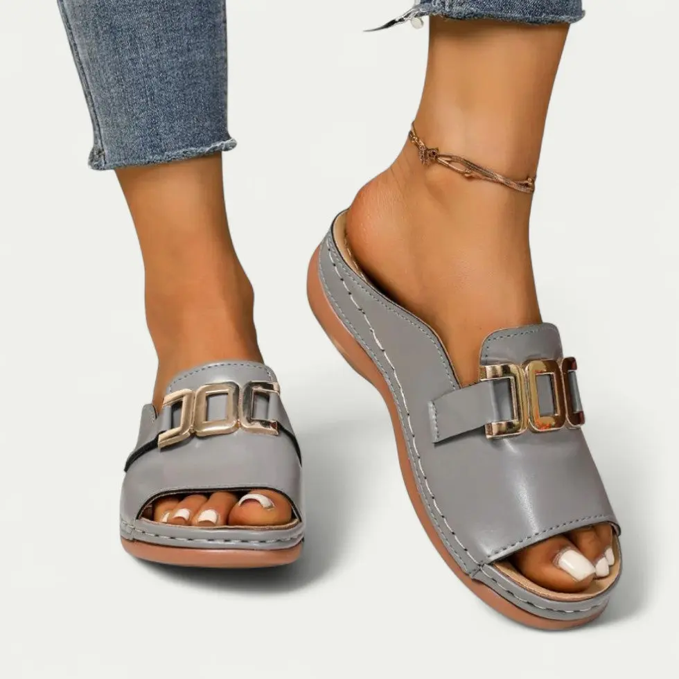 Slip-On Sandals for Women – Chic Comfort & Versatility - Image 3