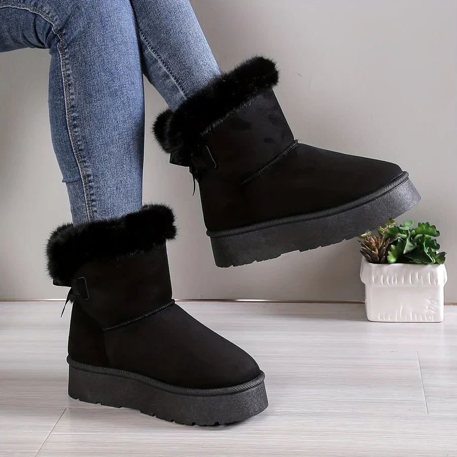 Slip-On Winter Boots for Women – Stylish Comfort for Chilly Days