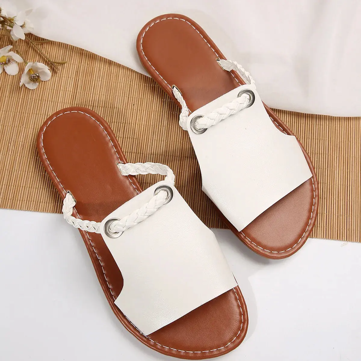 Square Toe Flat Sandals for Women – Stylish & Comfortable Summer Footwear - Image 7
