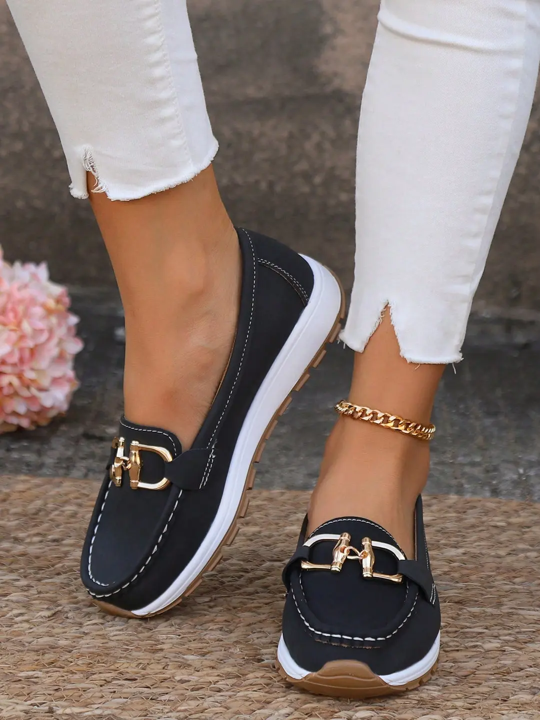 Stylish Black Loafers for Women – Elegant & Comfortable Fit