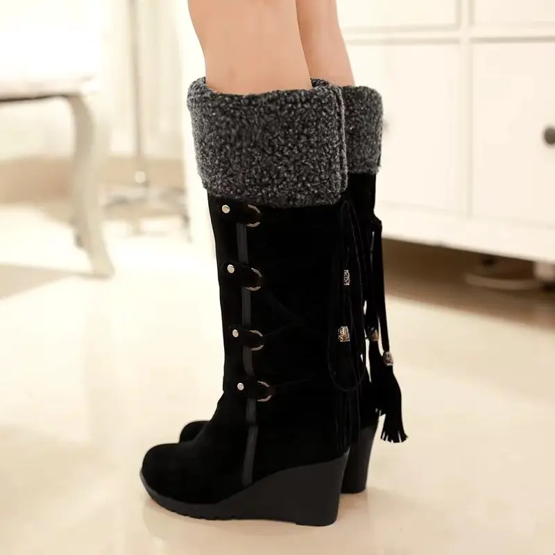 Stylish Mid-Calf Rain Boots for Women – Elegant & Comfortable - Image 8