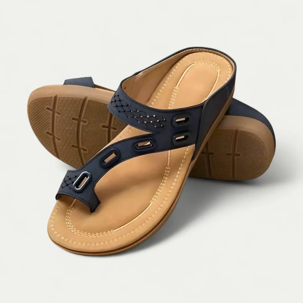 Supportive Design Sandals for Women – Stylish & Comfortable Slip-Ons